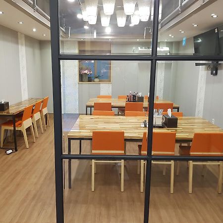 Hanam 1St Business Hotel Gwangju Metropolitan City Ngoại thất bức ảnh