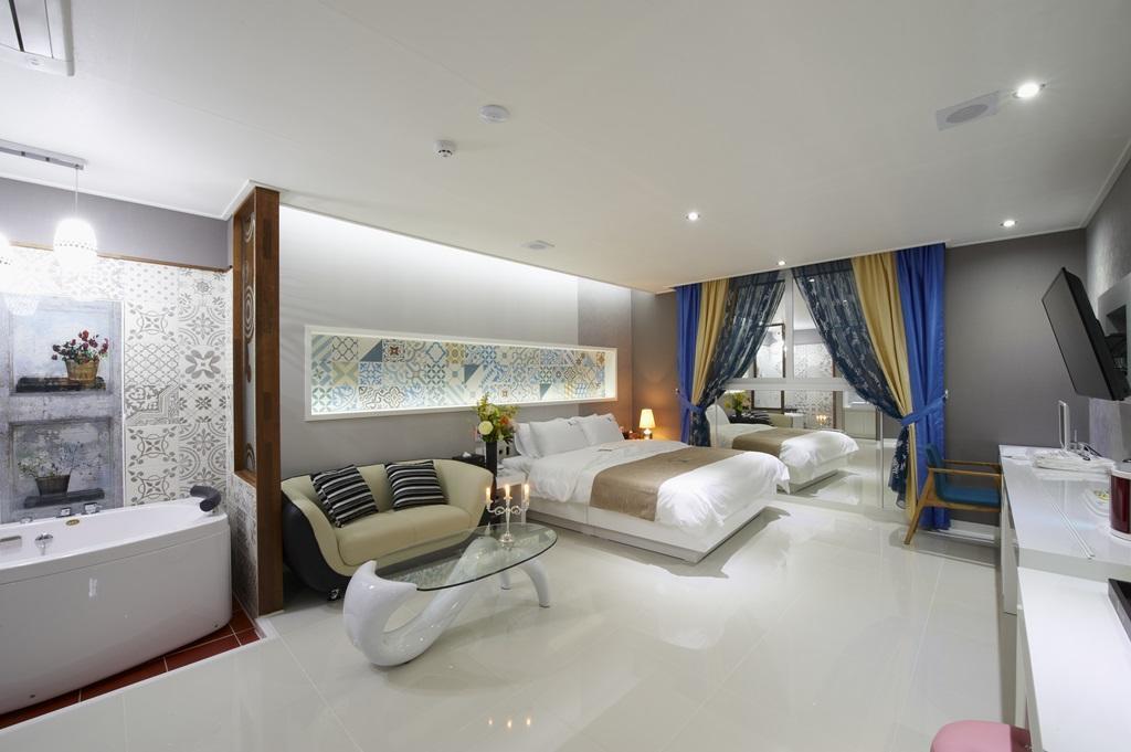 Hanam 1St Business Hotel Gwangju Metropolitan City Ngoại thất bức ảnh